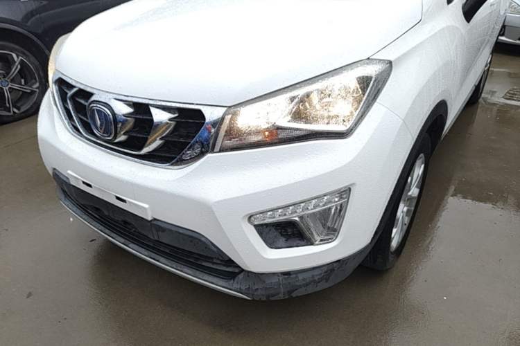 Used CHANGAN CS15 2016 1.5L Manual Fashion Edition Left Front Headlight