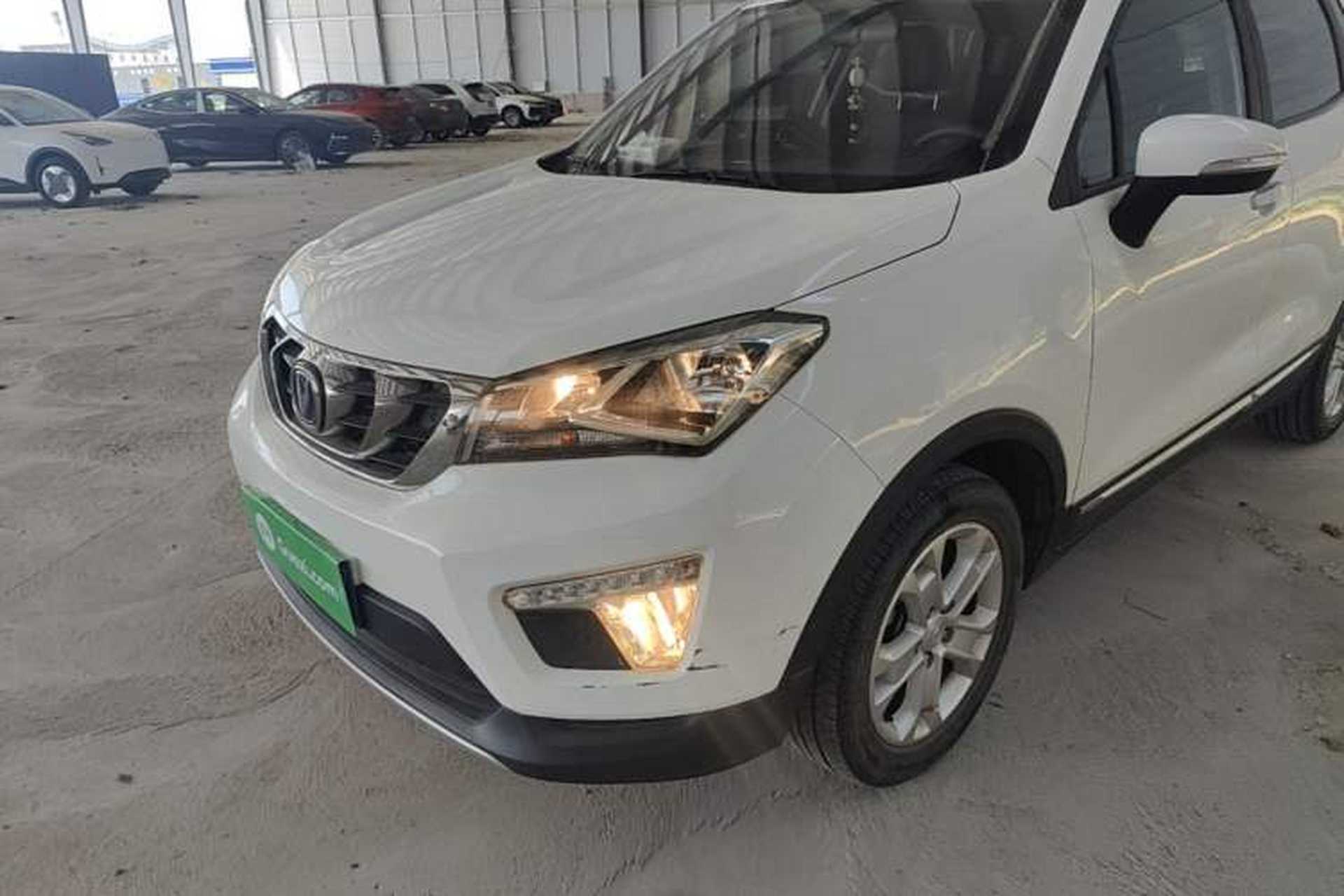 Used CHANGAN CS15 2016 1.5L Manual Fashion Edition Left Front Headlight