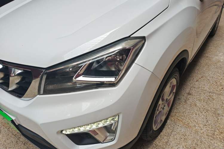 Used CHANGAN CS15 2016 1.5L Manual Fashion Edition Left Front Headlight