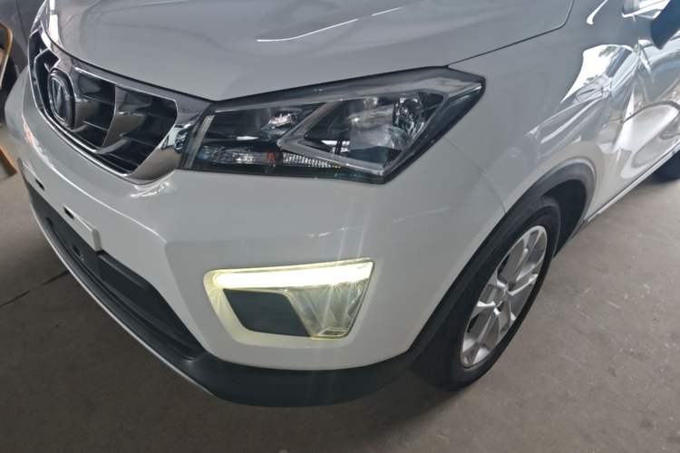 Used CHANGAN CS15 2016 1.5L Manual Fashion Edition Left Front Headlight