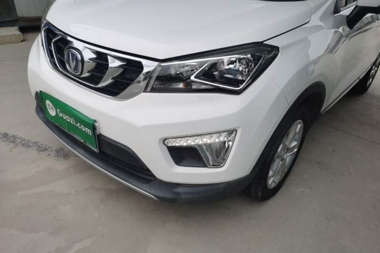 Used CHANGAN CS15 2016 1.5L Automatic Luxury Edition Left Front Headlight