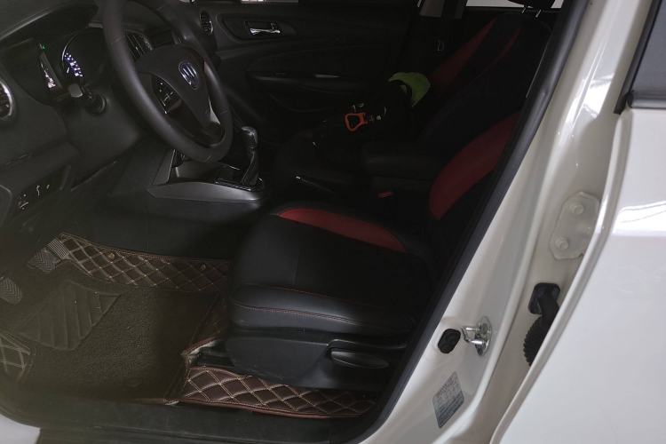 Used CHANGAN CS15 2016 1.5L Manual Fashion Edition Left Front Seat