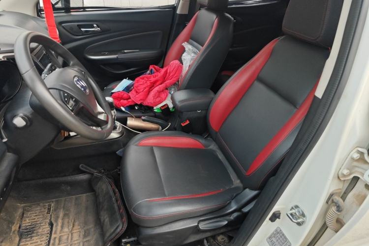 Used CHANGAN CS15 2016 1.5L Manual Fashion Edition Left Front Seat