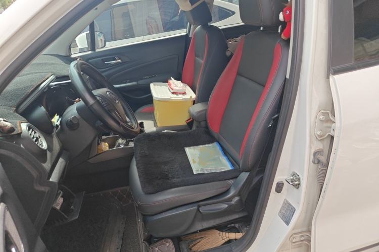 Used CHANGAN CS15 2016 1.5L Automatic Fashion Edition Left Front Seat