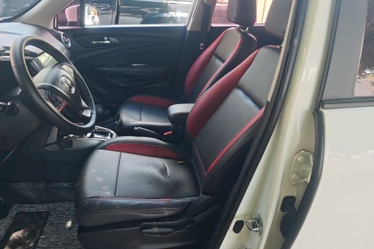 Used CHANGAN CS15 2016 1.5L Automatic Fashion Edition Left Front Seat