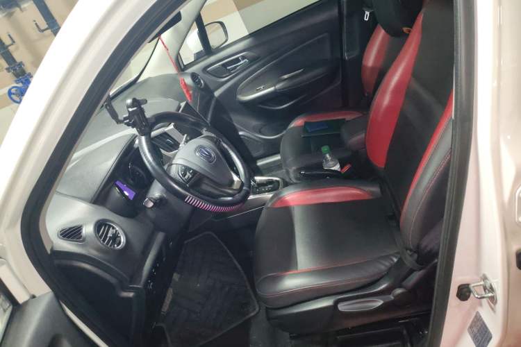 Used CHANGAN CS15 2016 1.5L Automatic Fashion Edition Left Front Seat