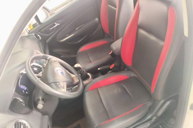 Used CHANGAN CS15 2016 1.5L Manual Luxury Edition Left Front Seat