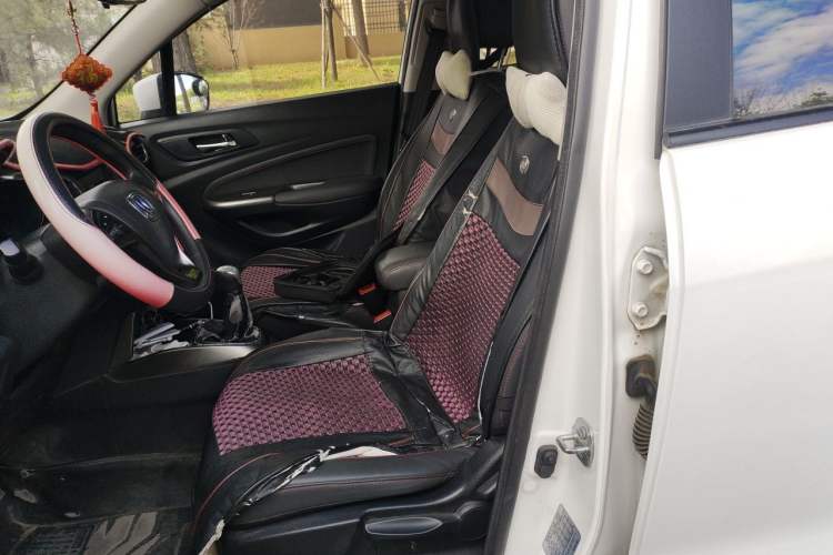 Used CHANGAN CS15 2016 1.5L Manual Fashion Edition Left Front Seat