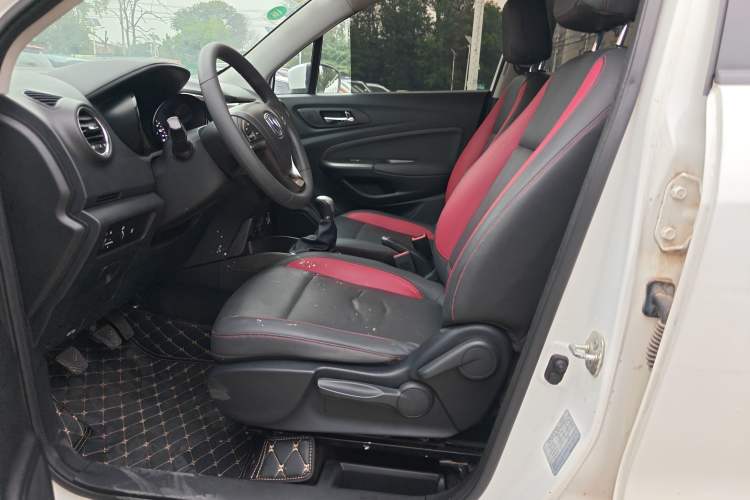 Used CHANGAN CS15 2016 1.5L Manual Fashion Edition Left Front Seat