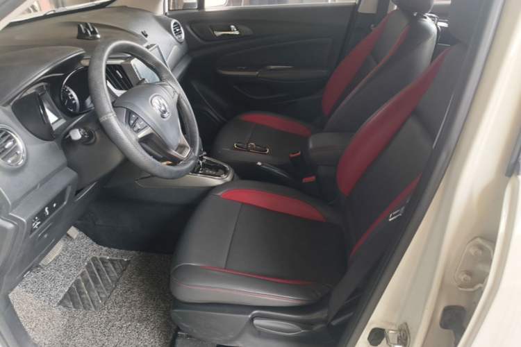 Used CHANGAN CS15 2016 1.5L Automatic Fashion Edition Left Front Seat