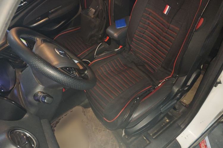 Used CHANGAN CS15 2016 1.5L Manual Luxury Edition Left Front Seat