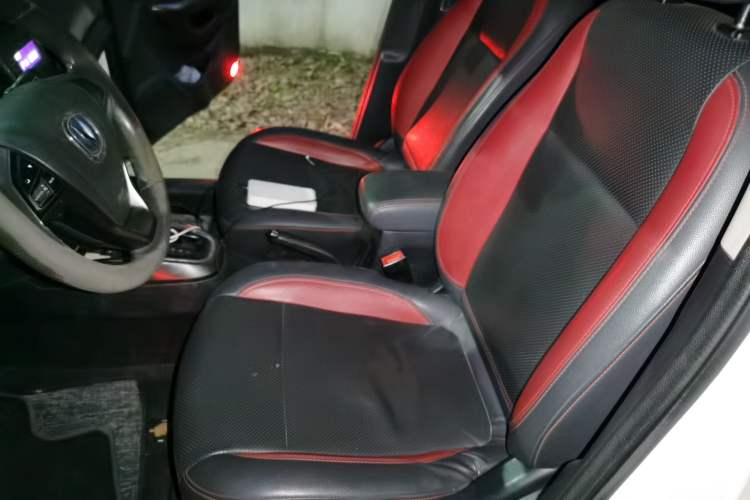 Used CHANGAN CS15 2016 1.5L Automatic Fashion Edition Left Front Seat