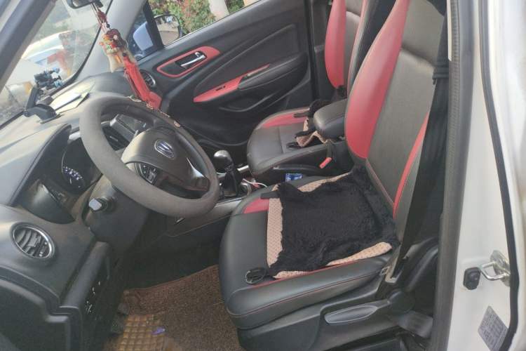 Used CHANGAN CS15 2016 1.5L Manual Fashion Edition Left Front Seat