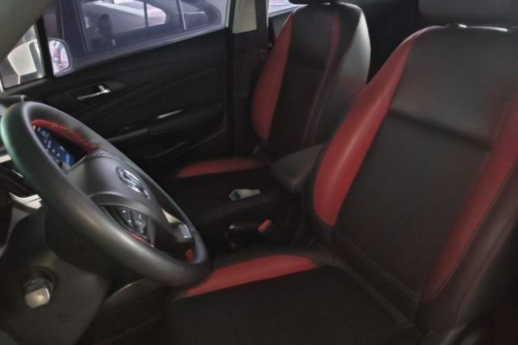 Used CHANGAN CS15 2016 1.5L Manual Fashion Edition Left Front Seat
