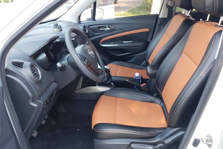 Used CHANGAN CS15 2016 1.5L Manual Fashion Edition Left Front Seat
