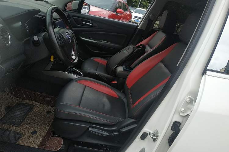 Used CHANGAN CS15 2016 1.5L Automatic Fashion Edition Left Front Seat