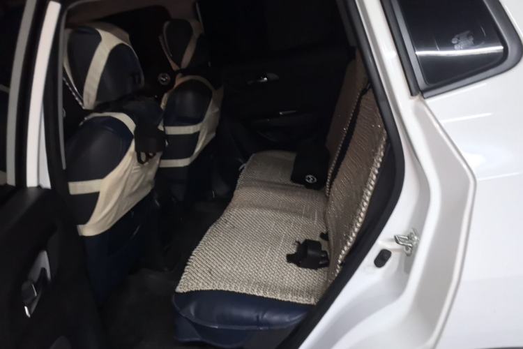 Used CHANGAN CS15 2016 1.5L Automatic Fashion Edition Left Rear Seat