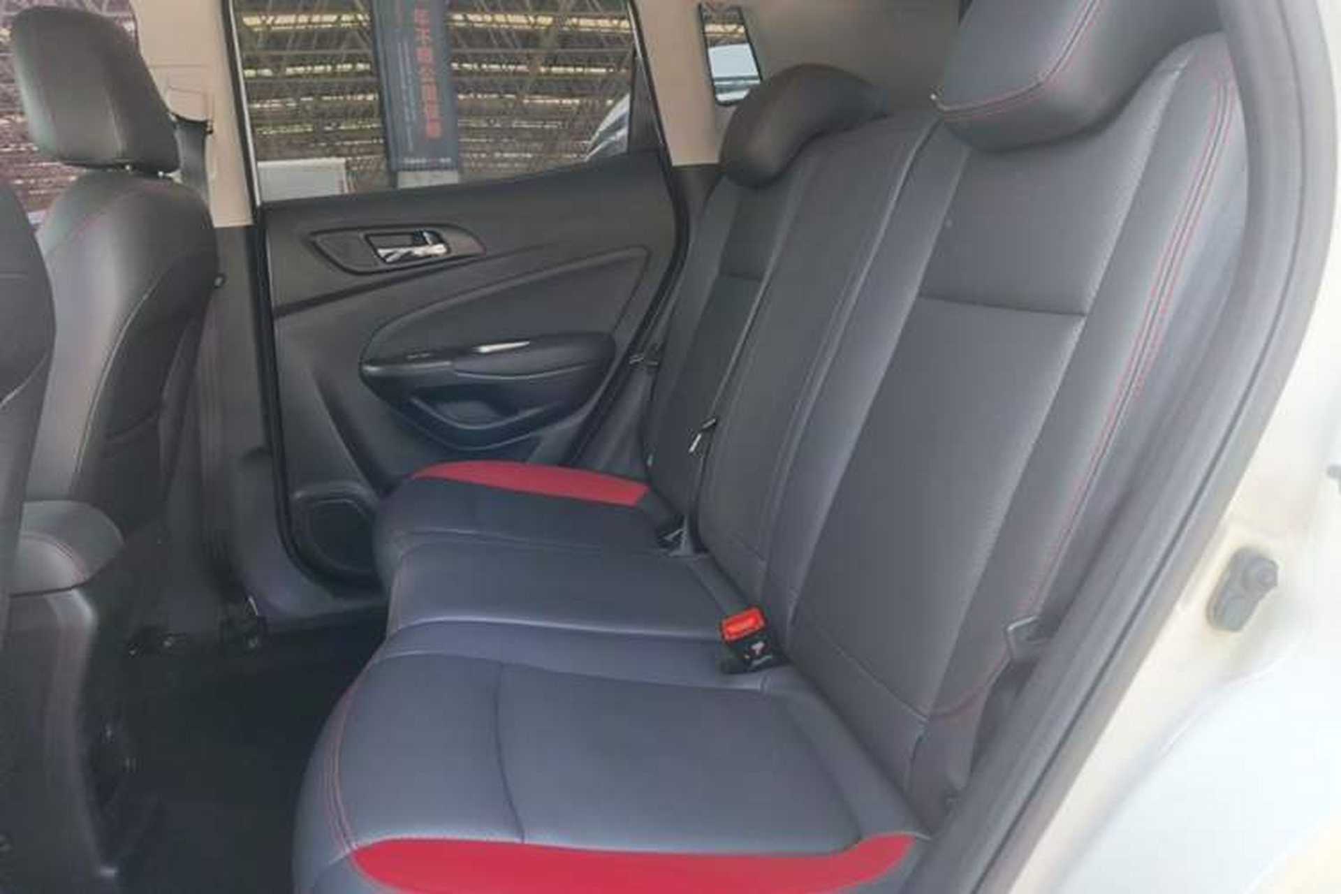 Used CHANGAN CS15 2016 1.5L Manual Luxury Edition Left Rear Seat