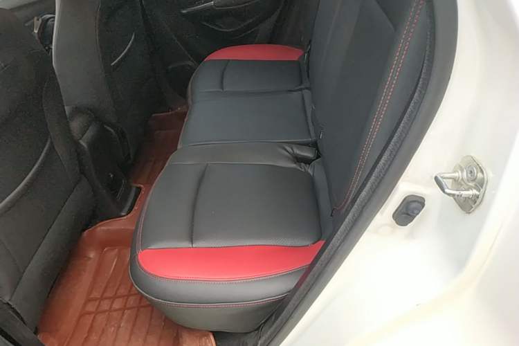 Used CHANGAN CS15 2016 1.5L Manual Luxury Edition Left Rear Seat