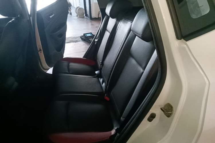Used CHANGAN CS15 2016 1.5L Manual Luxury Edition Left Rear Seat