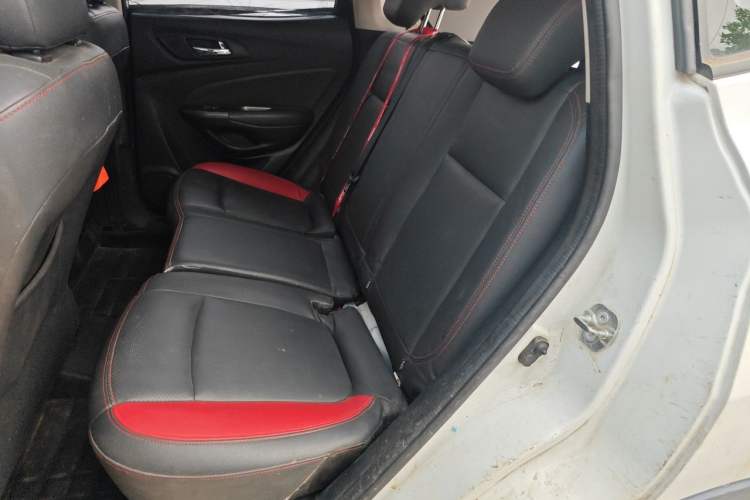 Used CHANGAN CS15 2016 1.5L Manual Fashion Edition Left Rear Seat
