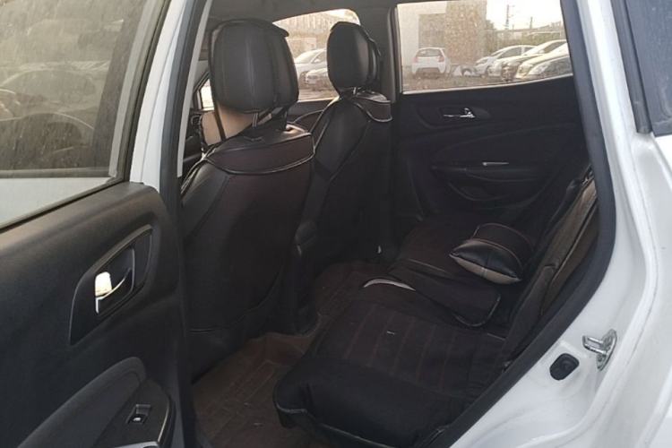 Used CHANGAN CS15 2016 1.5L Manual Fashion Edition Left Rear Seat