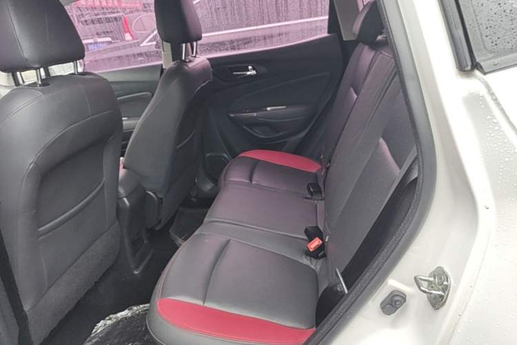 Used CHANGAN CS15 2016 1.5L Manual Fashion Edition Left Rear Seat