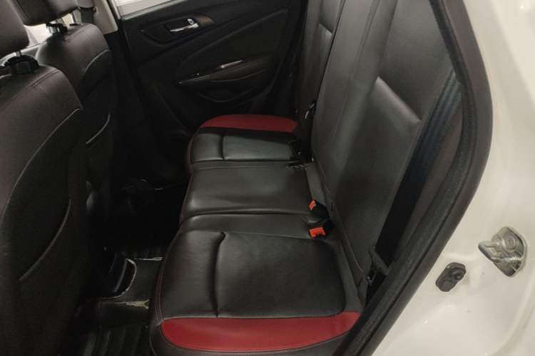 Used CHANGAN CS15 2016 1.5L Automatic Luxury Edition Left Rear Seat