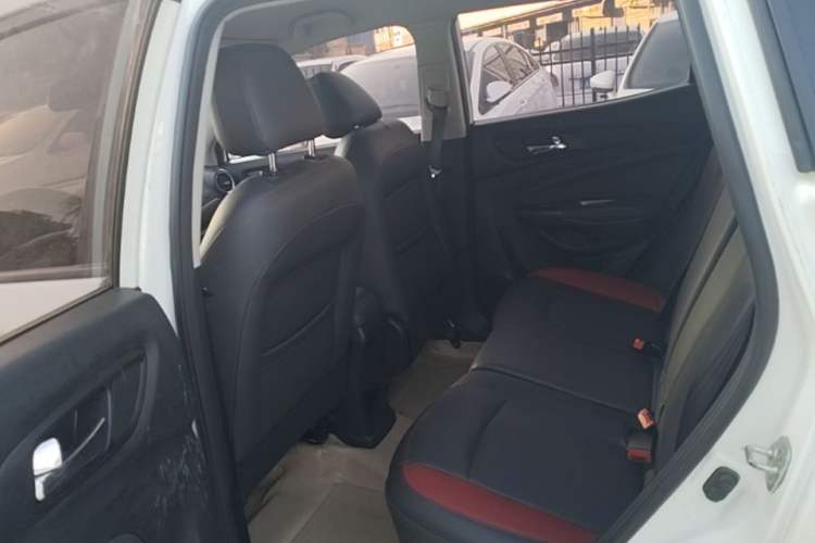 Used CHANGAN CS15 2016 1.5L Manual Fashion Edition Left Rear Seat