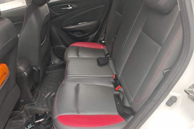 Used CHANGAN CS15 2016 1.5L Manual Fashion Edition Left Rear Seat