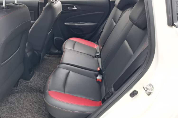 Used CHANGAN CS15 2016 1.5L Manual Fashion Edition Left Rear Seat
