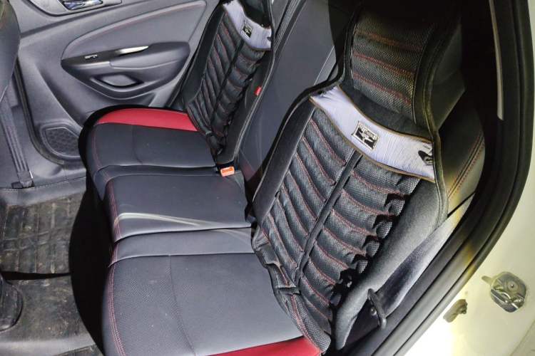 Used CHANGAN CS15 2016 1.5L Manual Luxury Edition Left Rear Seat