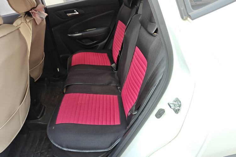 Used CHANGAN CS15 2016 1.5L Automatic Luxury Edition Left Rear Seat