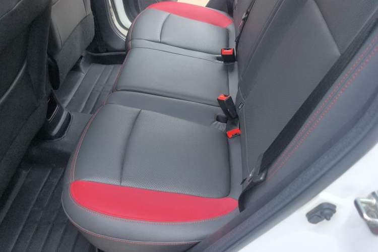 Used CHANGAN CS15 2016 1.5L Manual Fashion Edition Left Rear Seat