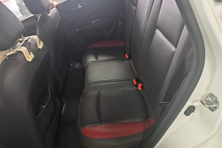 Used CHANGAN CS15 2016 1.5L Automatic Fashion Edition Left Rear Seat
