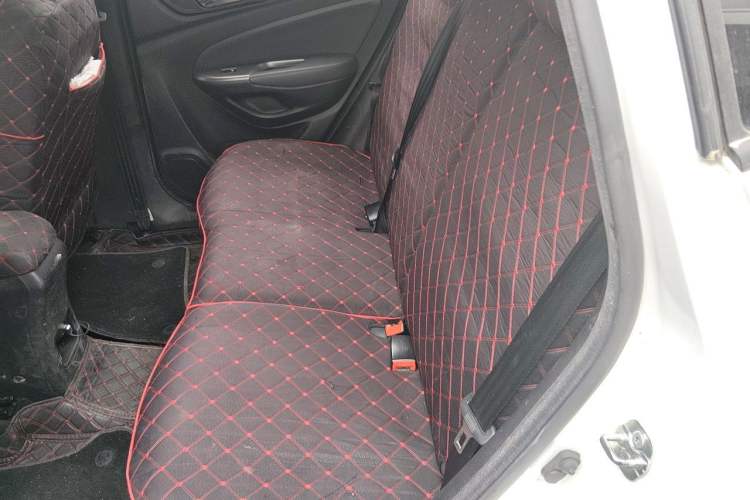 Used CHANGAN CS15 2016 1.5L Automatic Luxury Edition Left Rear Seat