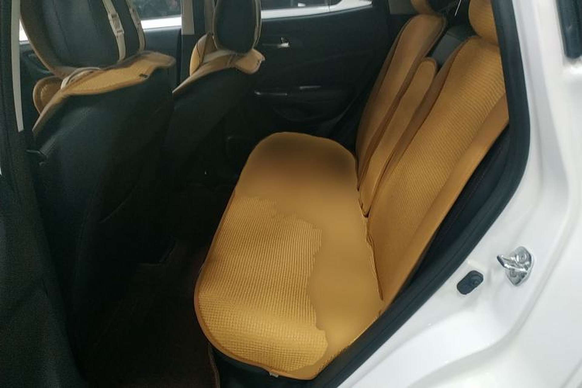 Used CHANGAN CS15 2016 1.5L Manual Fashion Edition Left Rear Seat