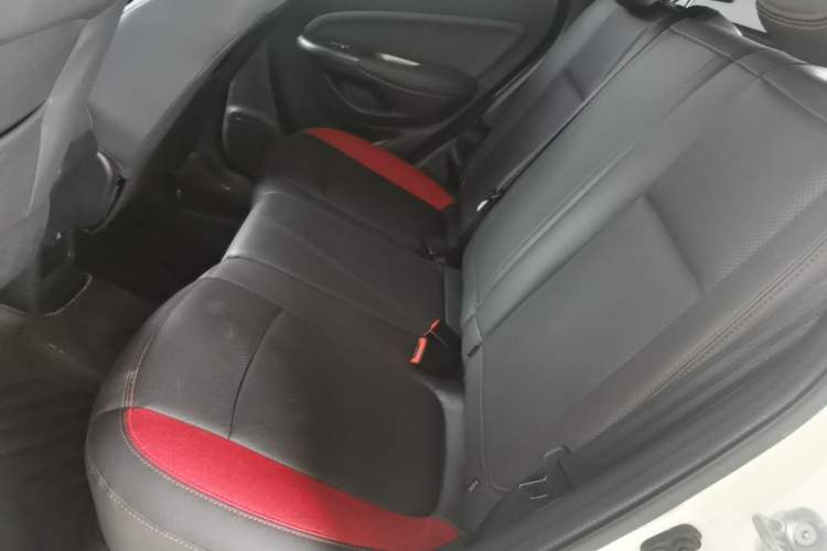 Used CHANGAN CS15 2016 1.5L Automatic Luxury Edition Left Rear Seat