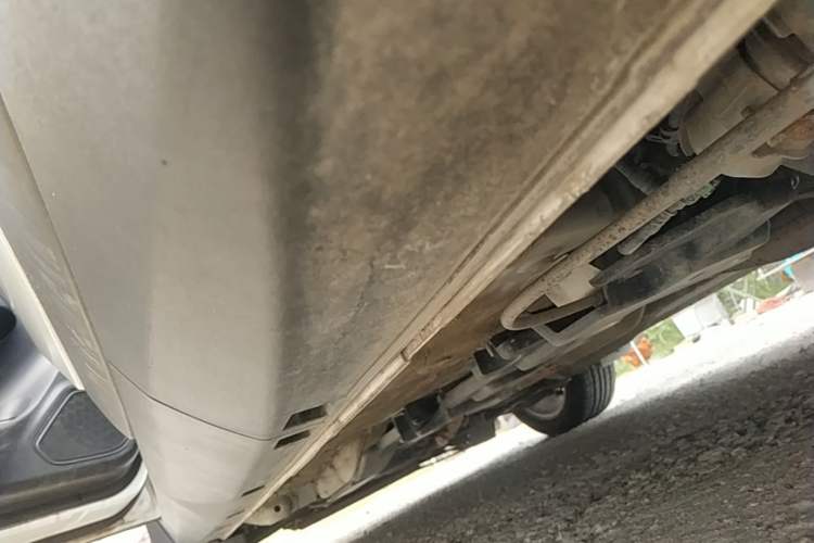 Used CHANGAN CS15 2016 1.5L Manual Luxury Edition Left Side Sill