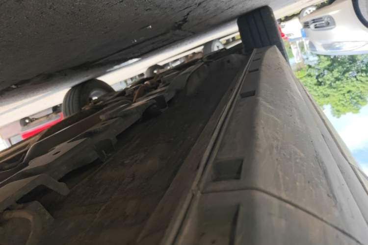 Used CHANGAN CS15 2016 1.5L Manual Luxury Edition Left Side Sill
