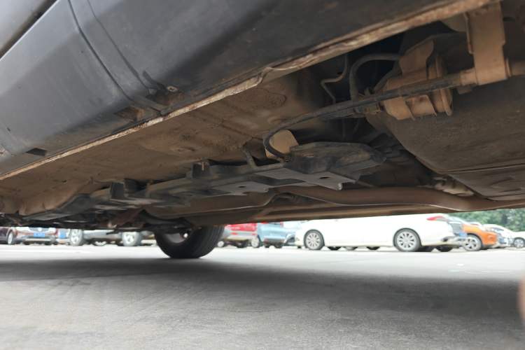 Used CHANGAN CS15 2016 1.5L Manual Fashion Edition Left Side Sill