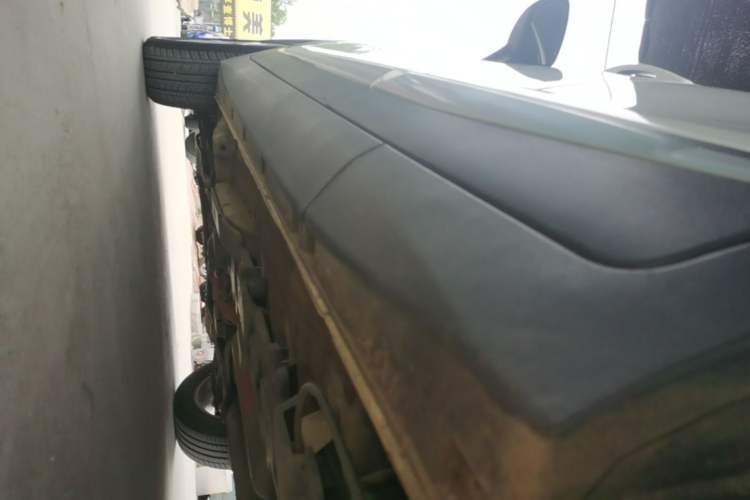 Used CHANGAN CS15 2016 1.5L Automatic Luxury Edition Left Side Sill