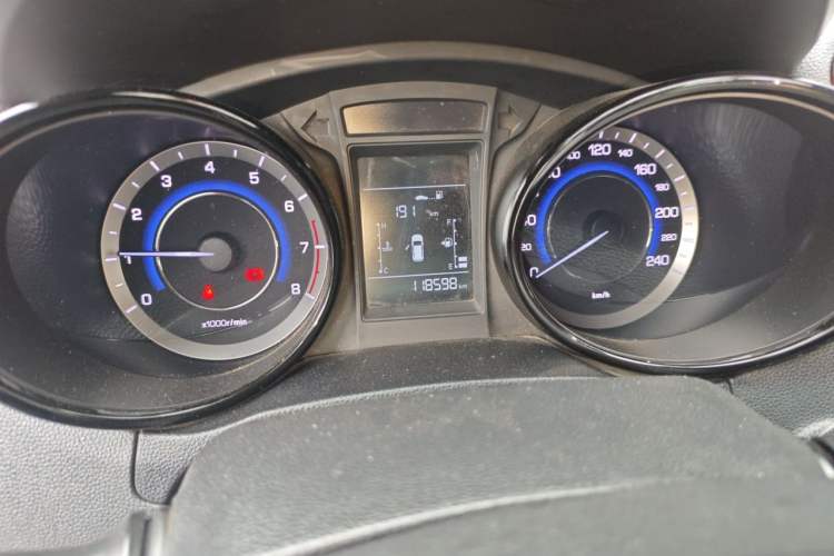 Used CHANGAN CS15 2016 1.5L Manual Fashion Edition Odometer Close Up