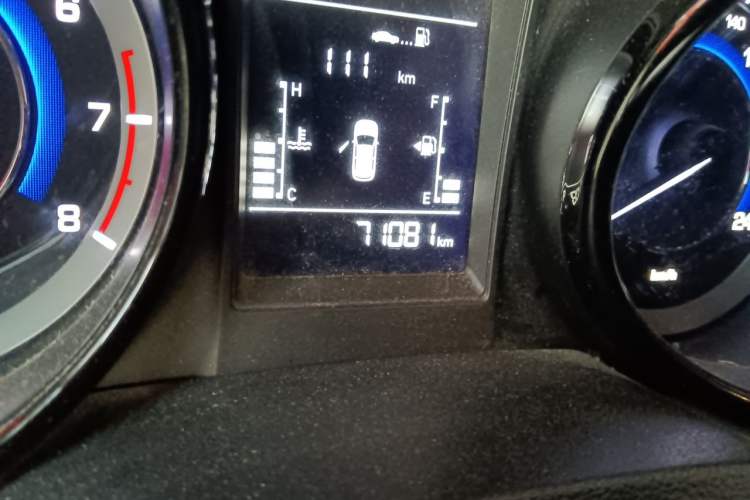 Used CHANGAN CS15 2016 1.5L Manual Fashion Edition Odometer Close Up