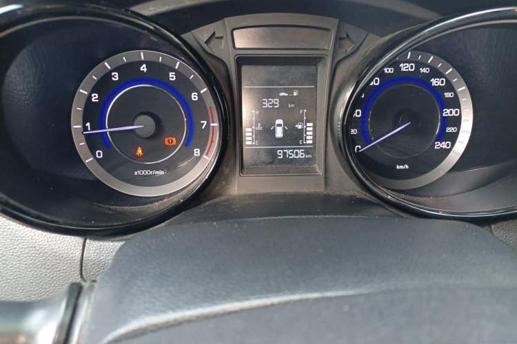 Used CHANGAN CS15 2016 1.5L Manual Fashion Edition Odometer Close Up