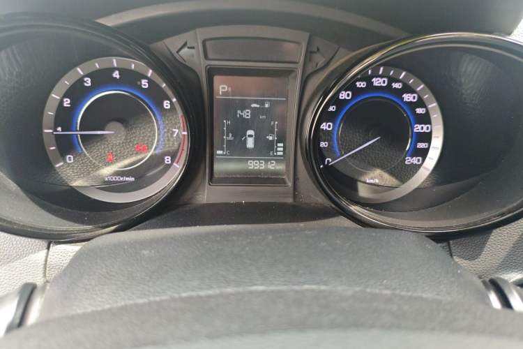 Used CHANGAN CS15 2016 1.5L Automatic Fashion Edition Odometer Close Up