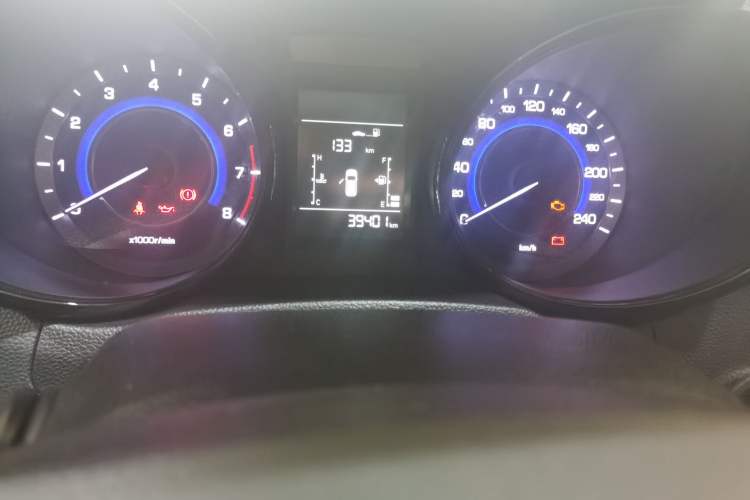 Used CHANGAN CS15 2016 1.5L Manual Fashion Edition Odometer Close Up