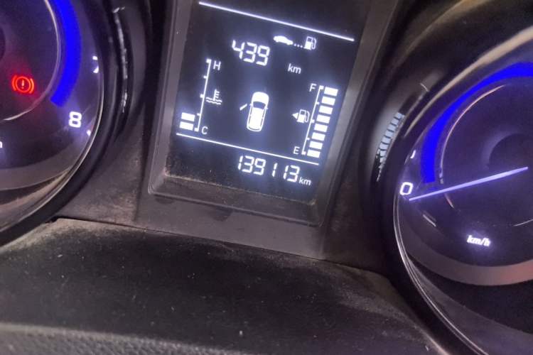 Used CHANGAN CS15 2016 1.5L Manual Fashion Edition Odometer Close Up