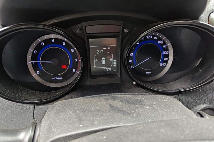 Used CHANGAN CS15 2016 1.5L Manual Fashion Edition Odometer Close Up