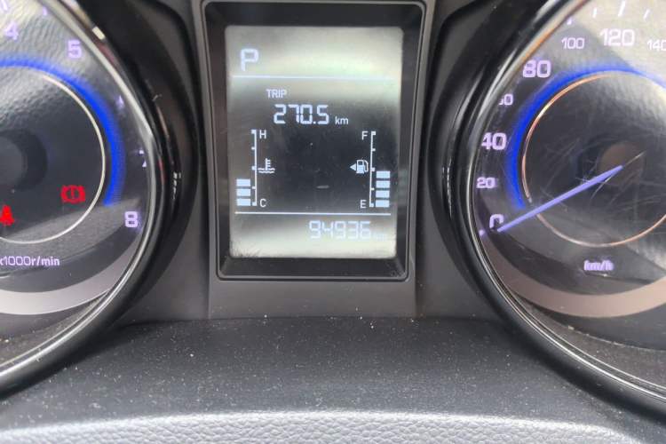 Used CHANGAN CS15 2016 1.5L Automatic Fashion Edition Odometer Close Up